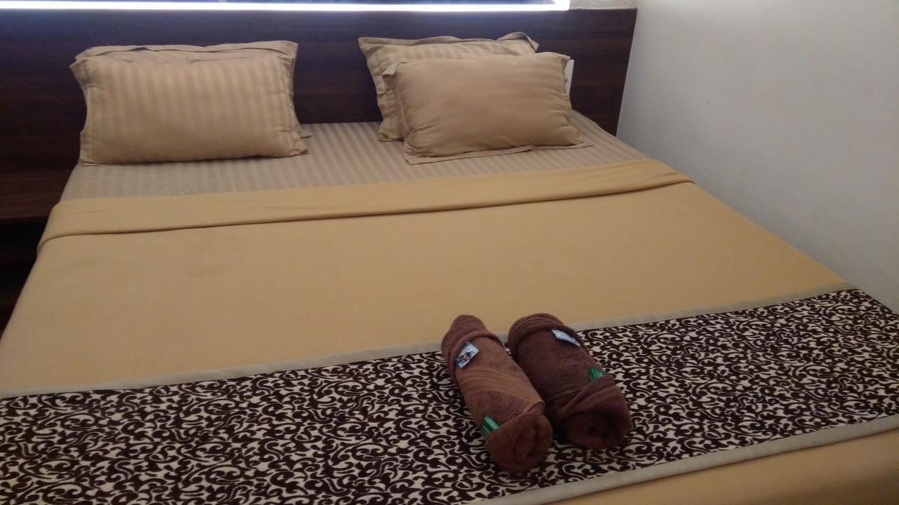 Hotel Maratha Residency Ratnagiri Bagian luar foto